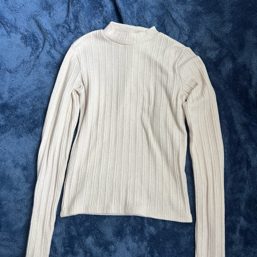 Hollister Cream Ribbed Long Sleeve Top